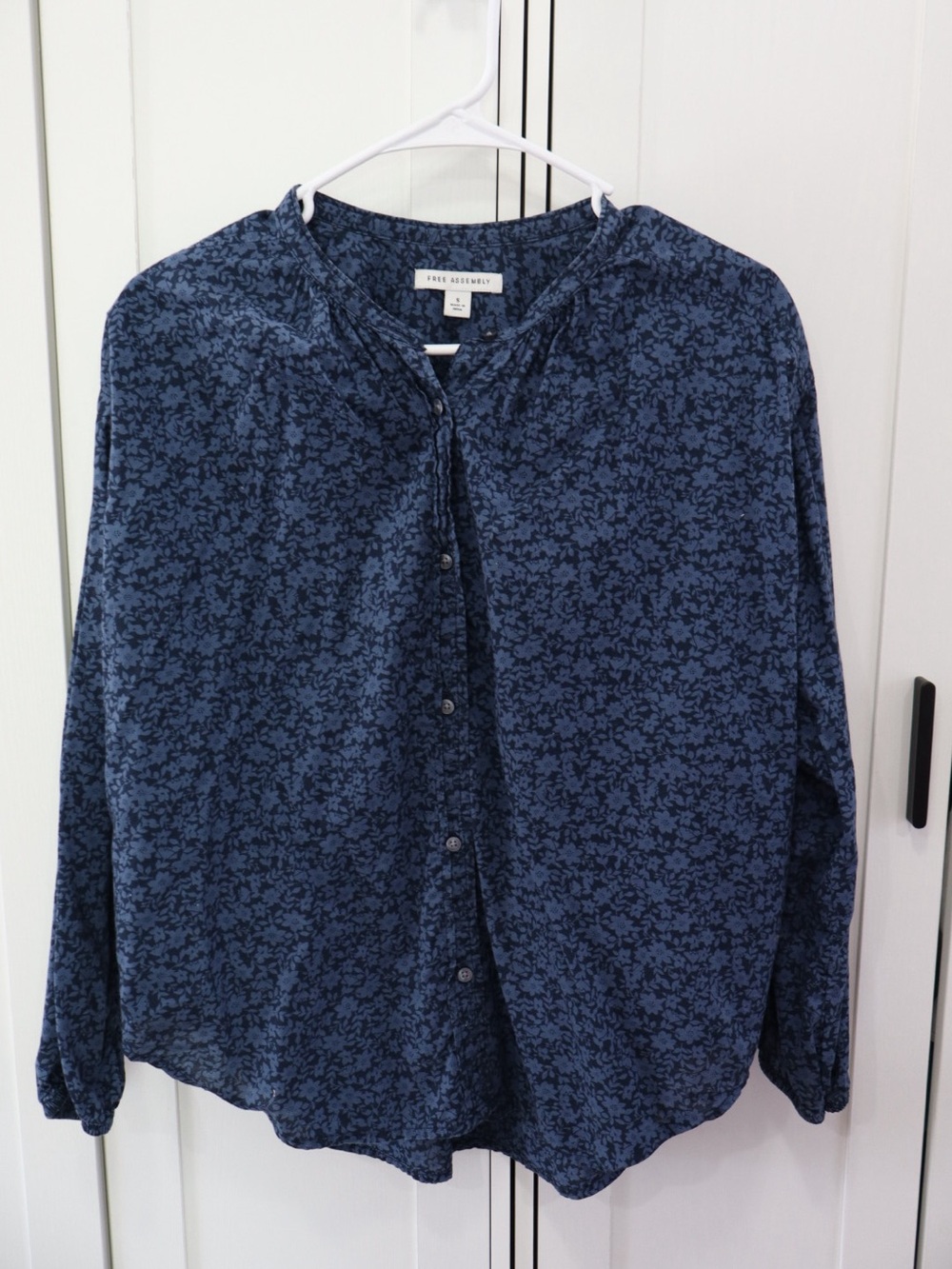 Free Assembly Navy Floral Button-Front Blouse